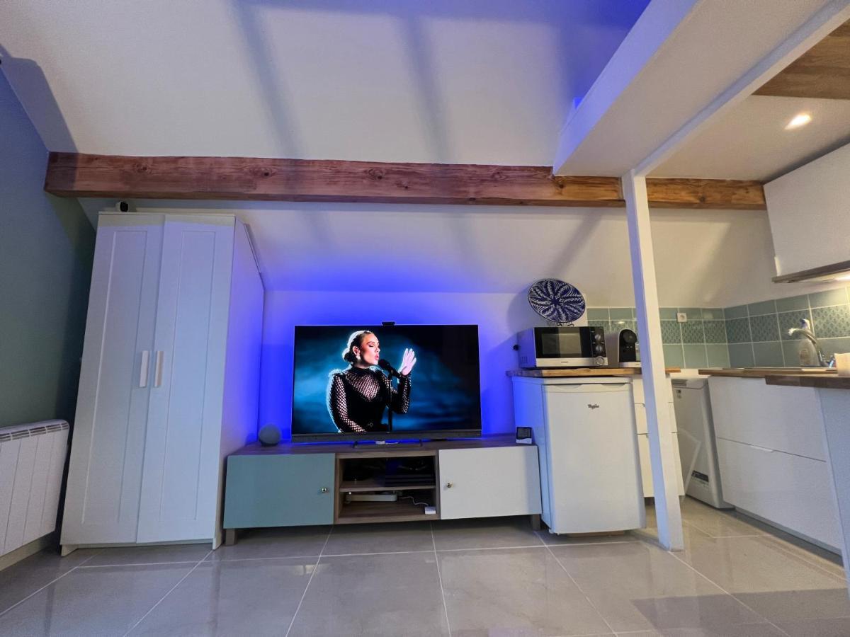 Cosysmartstudio Montigny-le-Bretonneux Buitenkant foto